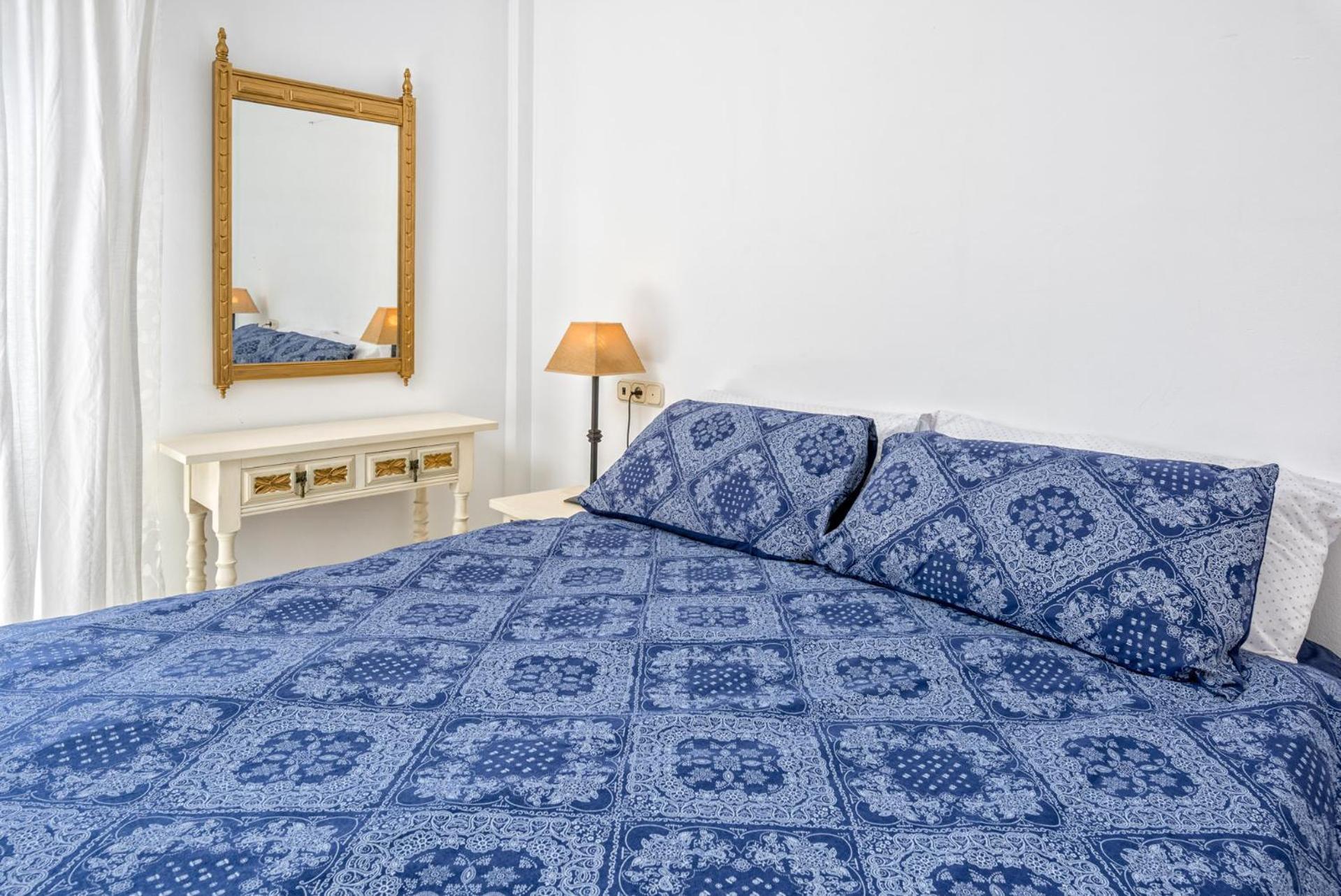 Castillo Sohail Townhouse Near The Beach By Costarentals - Ref 101 푸엔히롤라 외부 사진