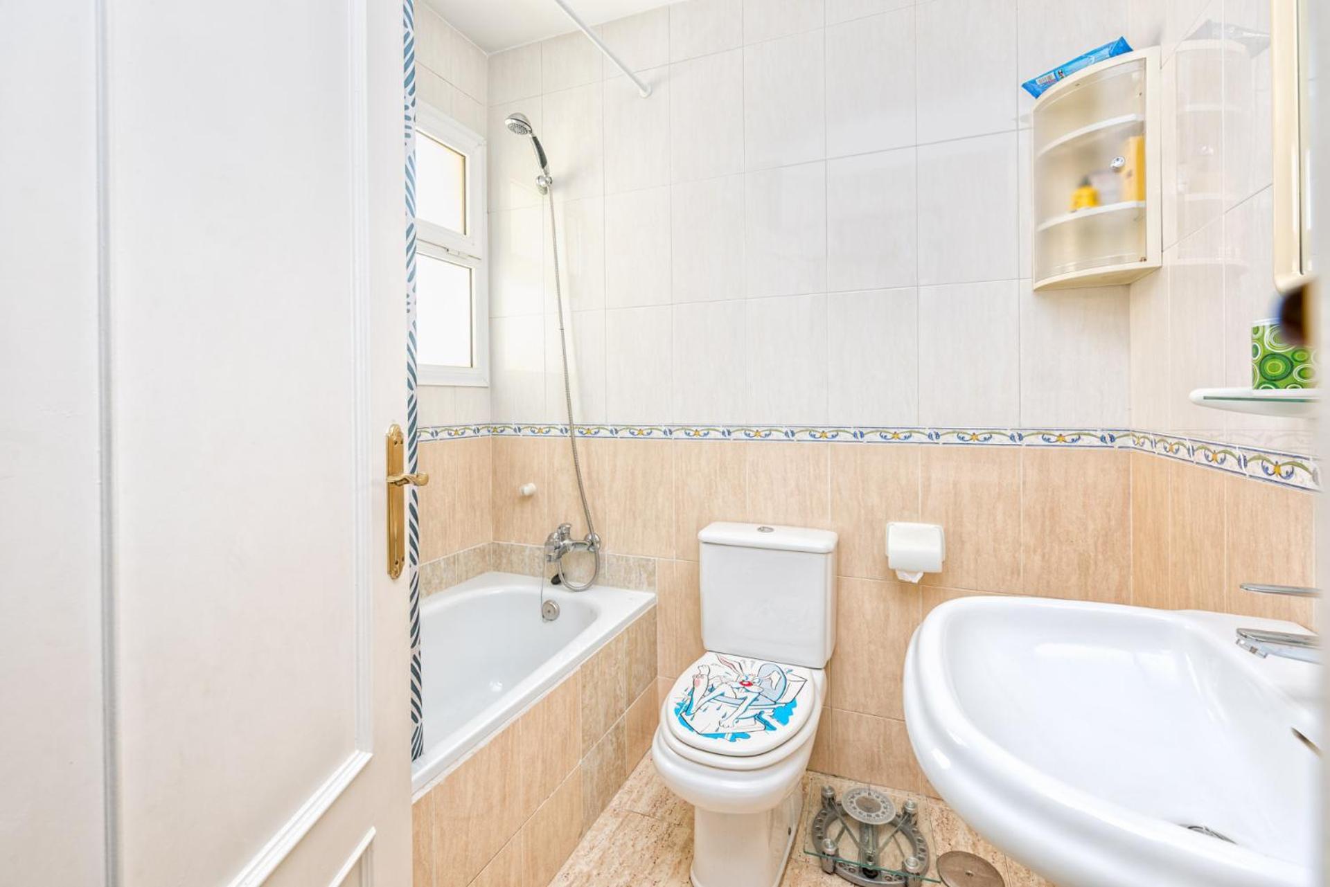 Castillo Sohail Townhouse Near The Beach By Costarentals - Ref 101 푸엔히롤라 외부 사진