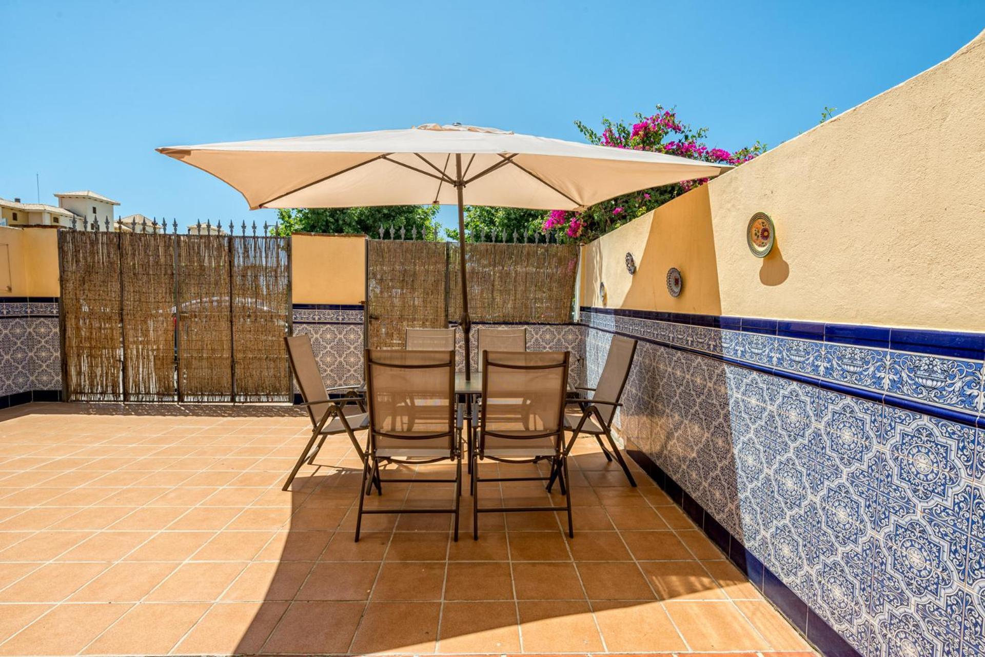 Castillo Sohail Townhouse Near The Beach By Costarentals - Ref 101 푸엔히롤라 외부 사진