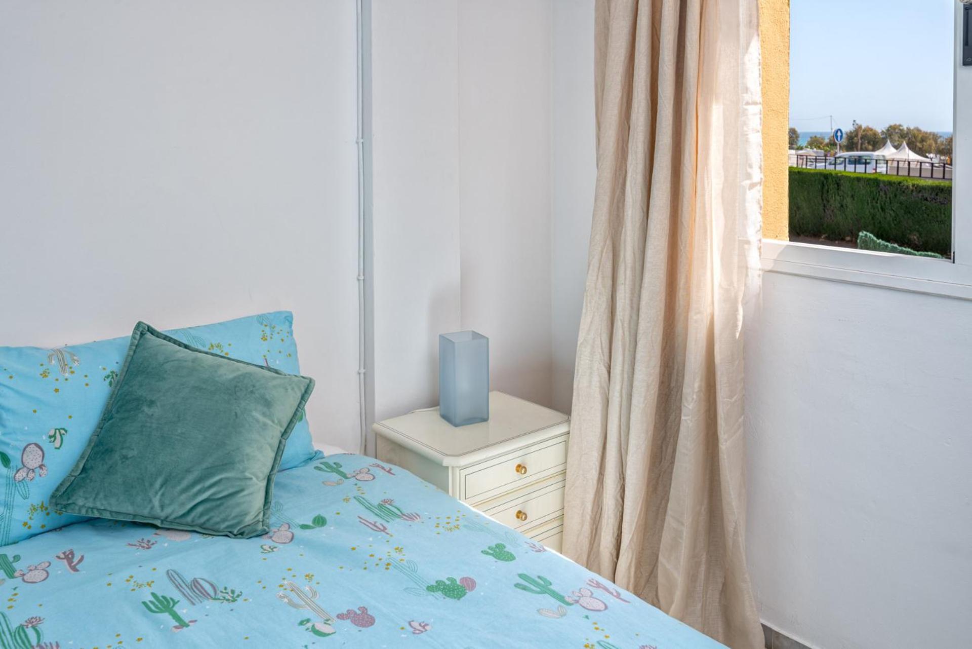 Castillo Sohail Townhouse Near The Beach By Costarentals - Ref 101 푸엔히롤라 외부 사진