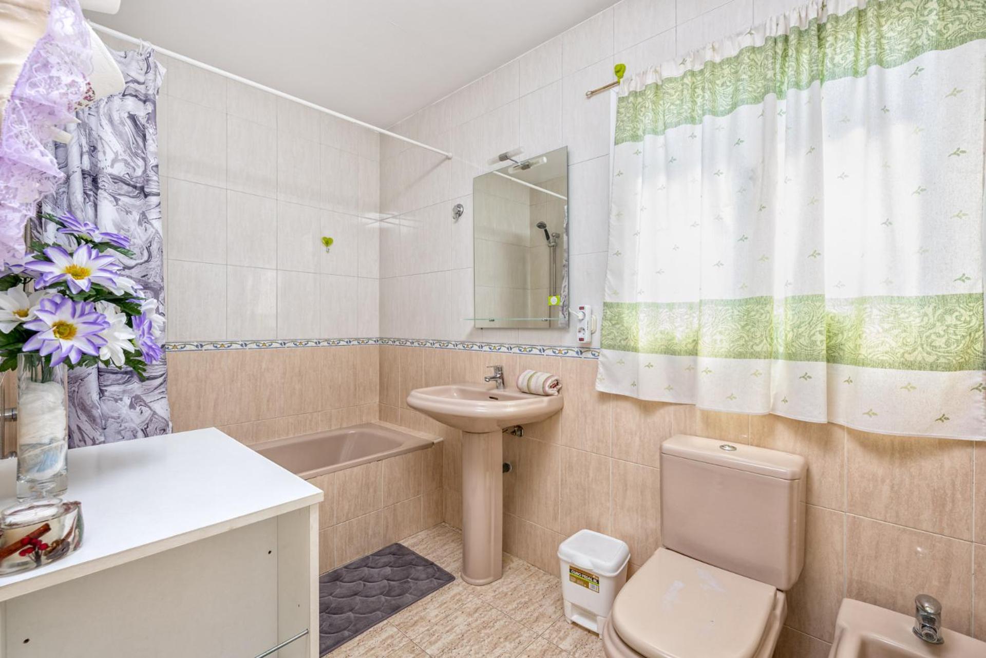 Castillo Sohail Townhouse Near The Beach By Costarentals - Ref 101 푸엔히롤라 외부 사진